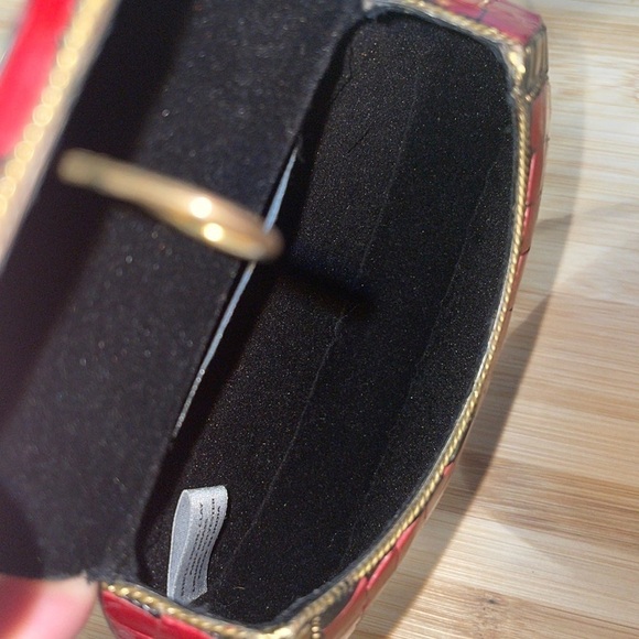 Brand New Antik Kraft Handcrafted India Small Metal Clutch Red Berry Chain Purse - Picture 12 of 15